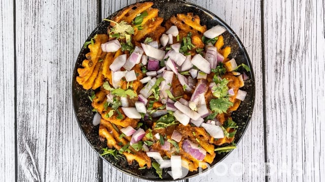 Butter Chicken Fries.