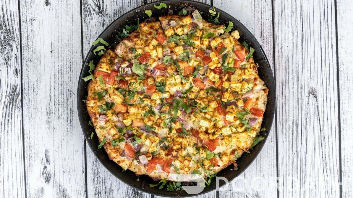 Karahi Chicken Pizza.