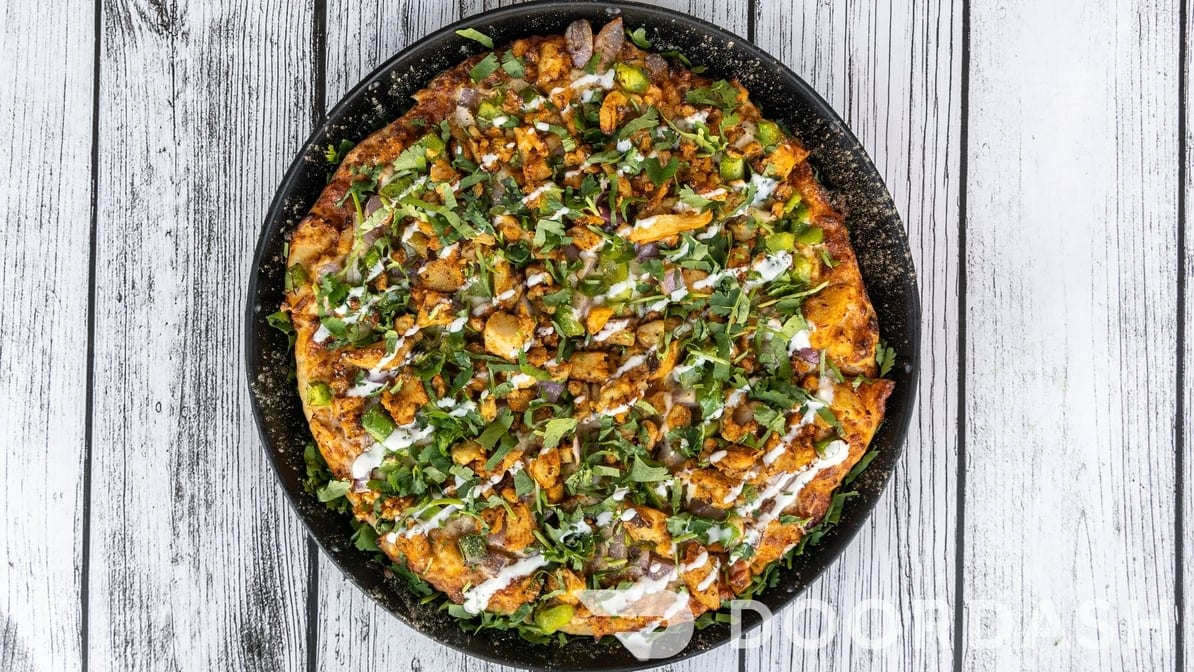5 River Ranch Pizza (Chicken Tikka with White Sauce).