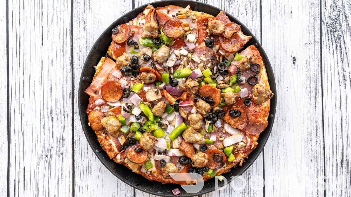 Top Gun Pizza​.