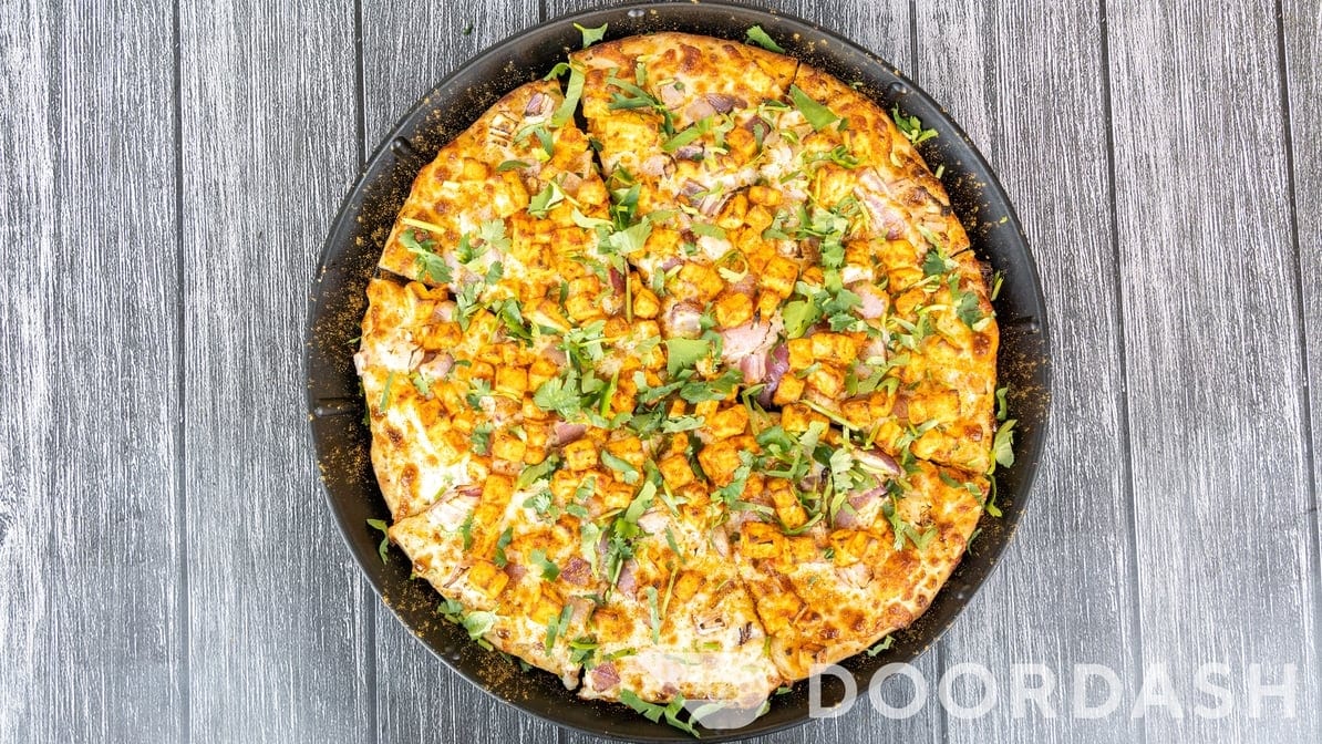 Karahi Paneer Pizza.