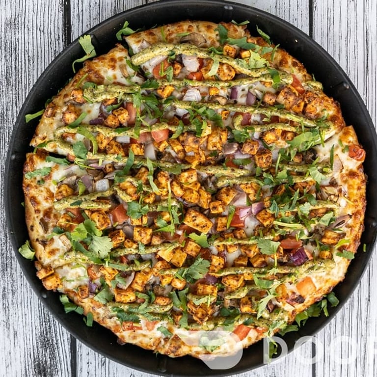 Delicious Indian Cuisine: Tandoori, Curry, Naan